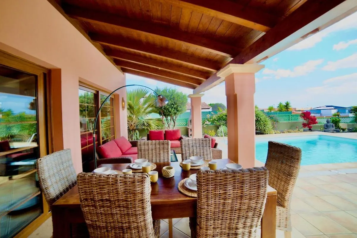 Casa Zeus - No Stress Holidays Corralejo Villa